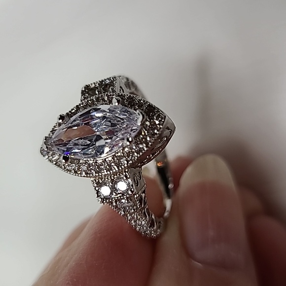 Marquise Diamond Simulant Ring - Picture 14 of 14